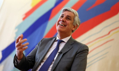 Mario Centeno, membre du conseil des gouverneurs de la BCE, lors d'une interview avec Reuters, à Lisbonne