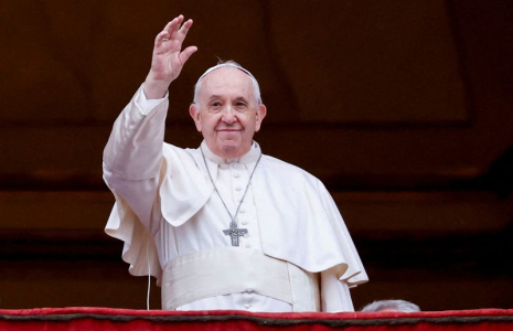 LE PAPE APPELLE AU DIALOGUE FACE AUX GERMES DE LA DIVISION, DANS LES FAMILLES COMME DANS LE MONDE