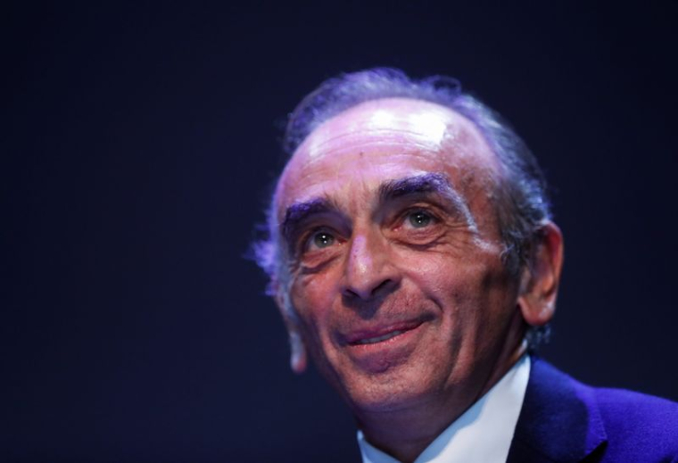 FRANCE/PRÉSIDENTIELLE: ZEMMOUR CREUSE L'ÉCART FACE À MARINE LE PEN, SELON UN SONDAGE HARRIS INTERACTIVE