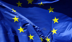 Les drapeaux de l'Union européenne flottent à Bruxelles