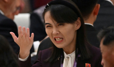 Kim Yo Jong, la soeur du dirigeant nord-coréen Kim Jong Un, le 3 septembre 2025 pendant une réception à Pékin ( AFP / Jade Gao )