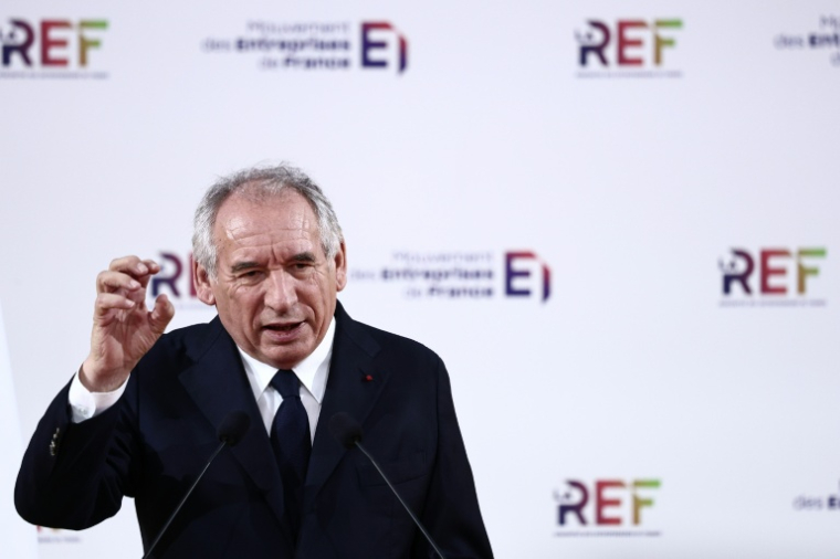 Le Premier ministre François Bayrou intervient le 28 août 2025 devant l'événement de rentrée du Medef, à Paris ( POOL / Thibaud MORITZ )