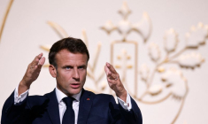 Le président Emmanuel Macron prononce un discours lors d'une réception pour les préfets de France à l'Élysée