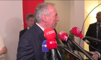 Droits de douane: "Ce n'est pas l'injonction des uns et l'obéissance des autres" (Bayrou)