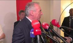 Droits de douane: "Ce n'est pas l'injonction des uns et l'obéissance des autres" (Bayrou)