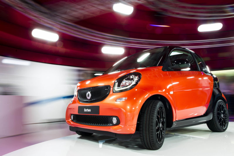 DAIMLER PROCHE DE VENDRE 50% DE SA MARQUE SMART À GEELY, SELON LE FINANCIAL TIMES