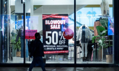 Une rue commerçante à New York