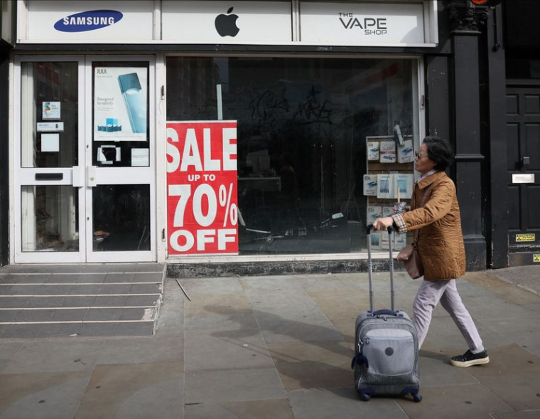 Les grandes rues britanniques se ferment