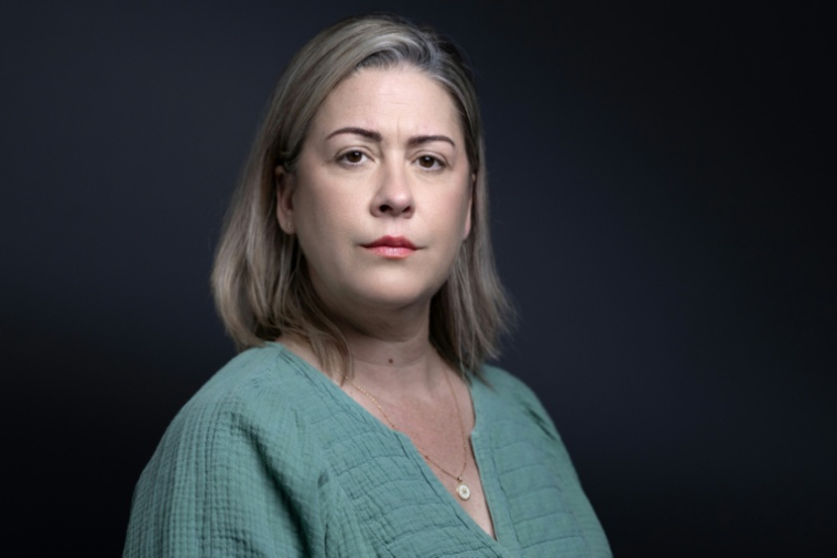 Caroline Darian, cofondatrice de l'association M'endors pas et fille de Gisèle Pélicot, le 23 mai 2025 à Paris ( AFP / JOEL SAGET )