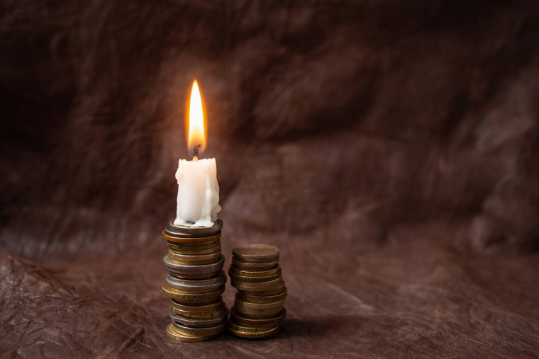Crédit immobilier ou conso : qui rembourse en cas de décès ? / iStock.com - Dorin Puha
