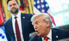 JD Vance et Donald Trump à Washington, aux Etats-Unis, le 25 aout 2025. ( AFP / MANDEL NGAN )