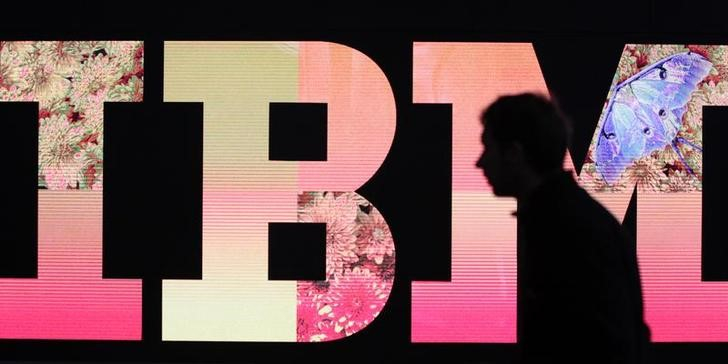 LES INVESTISSEURS RETROUVENT ESPOIR EN IBM