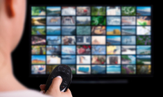 Ne loupez plus les bonnes affaires pour trouver une télé pas chère. ( crédit photo : Getty Images/iStockphoto )