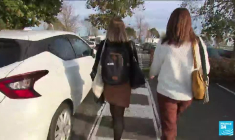 France : les contrôleurs de la SNCF sont en grève, les voyageurs cherchent d'autres solutions pour se déplacer