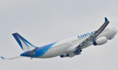 un avion Corsair (Crédit: Daniel Eledut / Unsplash)