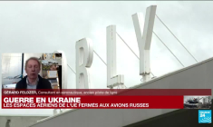 Ukraine : les espaces aériens des pays de l'Union européenne fermés aux avions russes