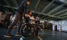 Des Palestiniens blessés à bord du porte-hélicoptère amphibie Dixmude, au large de l'Egypte