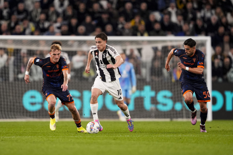 La Juventus prend le meilleur sur Lecce et s'invite sur le podium