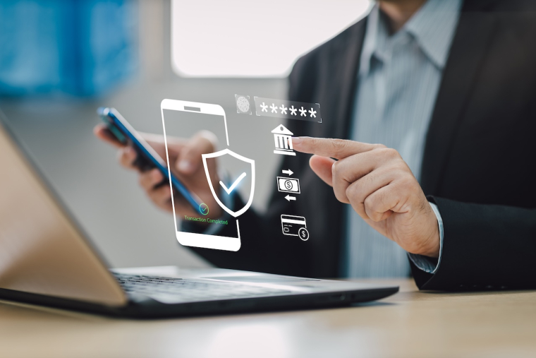 Les membres du gouvernement privilégient les banques en ligne. Découvrez lesquelles (Crédits photo: ©   nateejindakum - stock.adobe.com)