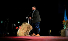 Le nouveau président des Jeunes Agriculteurs (JA), Jocelyn Dubost, au 59e congrès du syndicat agricole, à Bourg-en-Bresse (Ain), le 4 juin 2026 ( AFP / OLIVIER CHASSIGNOLE )
