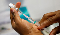 LE GOUVERNEMENT VA OUVRIR DES CENTRES DE VACCINATION EN VILLE