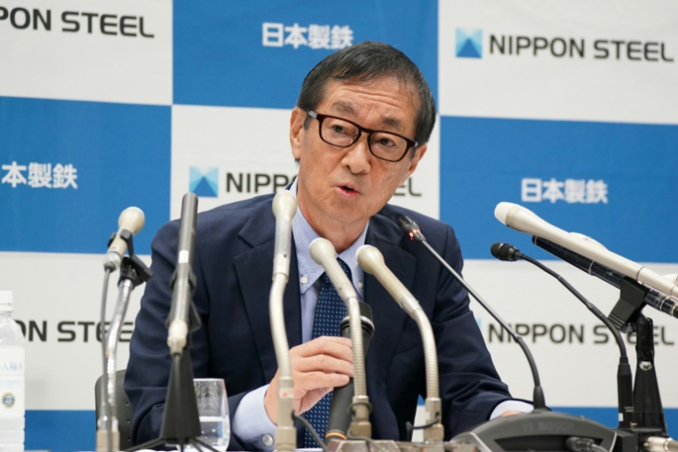 Le PDG de Nippon Steel, Eiji Hashimoto, au siège du groupe à Tokyo le 19 juin 2025 ( AFP / Kazuhiro NOGI )