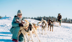 Les stations de montagne proposent de multiples activités en toute saison. ( crédit photo : Getty Images )