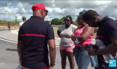 Guadeloupe : derrière la contestation sanitaire, des tensions sociales et économiques