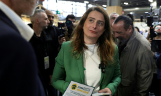 La secrétaire nationale des Ecologistes, Marine Tondelier au Salon de l'agriculture, Porte de Versailles à Paris, le 26 février 2026 ( AFP / GEOFFROY VAN DER HASSELT )