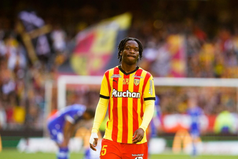 Acheté 6,5 millions d'euros, un joueur du RC Lens est prêté en Pologne