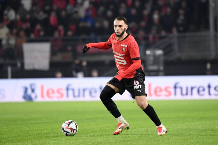L'OM officialise son nouveau numéro 9