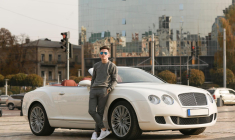 Aston Martin, Rolls Royce, Bentley, Cadillac… Faites-vous plaisir en louant la voiture de vos rêves pour une soirée ou un week-end. ( crédit photo : Shutterstock )