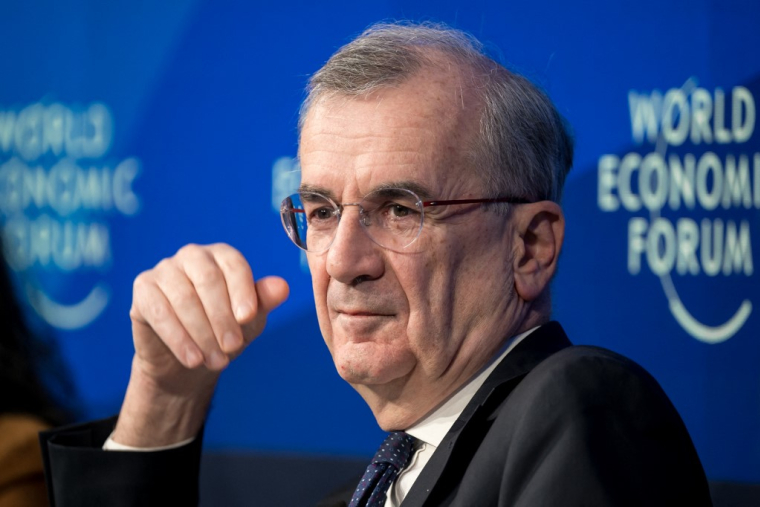 François Villeroy de Galhau à Davos, en Suisse, le 16 janvier 2024. ( AFP / FABRICE COFFRINI )