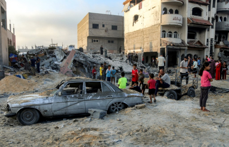 A Khan Younès, dans la bande de Gaza, après un bombardement israélien le 28 juillet 2025.  ( AFP / - )