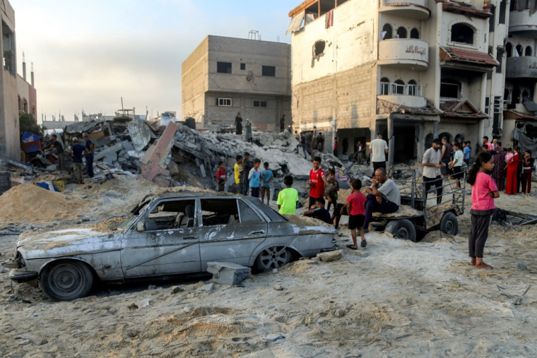 A Khan Younès, dans la bande de Gaza, après un bombardement israélien le 28 juillet 2025.  ( AFP / - )