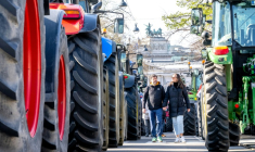 Manifestation d'agriculteurs à Vienne pour pour réclamer l'étiquetage de l'origine des produits, le 1er avril 2026 ( AFP / Joe Klamar )