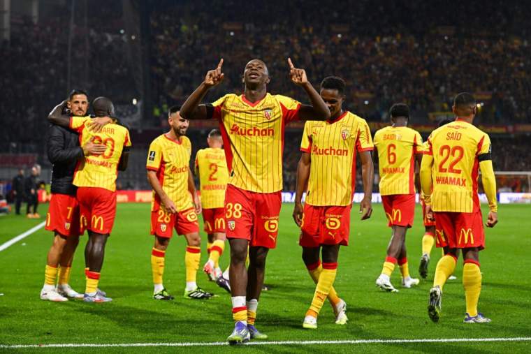 Lens s'offre le derby du Nord