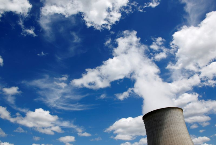 Tour de refroidissement de la centrale nucléaire de Saint-Laurent-des-Eaux