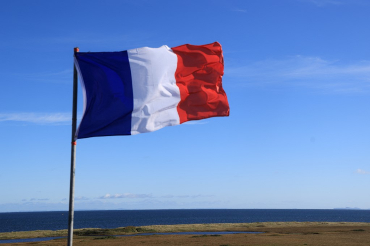 L’archipel de Saint-Pierre et Miquelon compte deux îles habitées (illustration) ( AFP / LUDOVIC MARIN )
