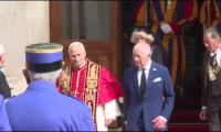 Le roi Charles III et la reine Camilla quittent le Vatican après une prière historique