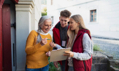 Ce qui change en 2025 pour les dons aux associations / iStock.com - Halfpoint
