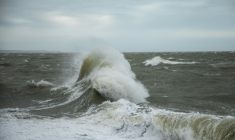 Météo-France a annoncé placer la Manche en vigilance rouge vent dans la nuit de jeudi à vendredi en raison du passage de la tempête Goretti ( AFP / Sameer Al-DOUMY )