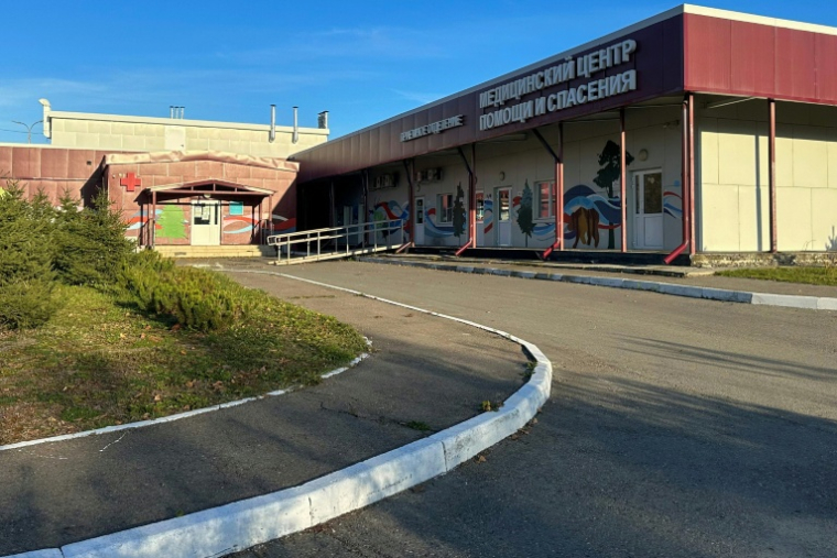L'hôpital spécialisé dans les maladies infectieuses à Chelekhov, dans la région d'Irkoutsk, où une employée de l'Institut de recherche contre la peste d'Irkoutsk est décédée, le 7 octobre 2026 en Russie ( AFP / STRINGER )