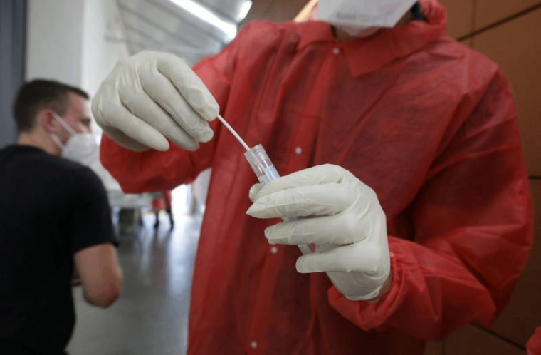 CORONAVIRUS: LA HAUTE AUTORITÉ DE SANTÉ FRANÇAISE VALIDE LES TESTS SALIVAIRES