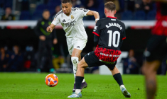 Le Real Madrid arrache la victoire contre Majorque et retarde le sacre du Barça