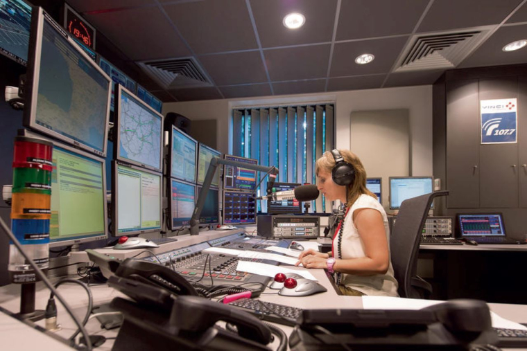 vinci radio autoroute (Crédit: Stephane Olivier Arte photo / vinci groupe)