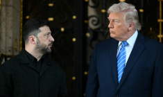 Volodymyr Zelensky et Donald Trump, à Palm Beach, le 28 décembre 2025 ( AFP / JIM WATSON )