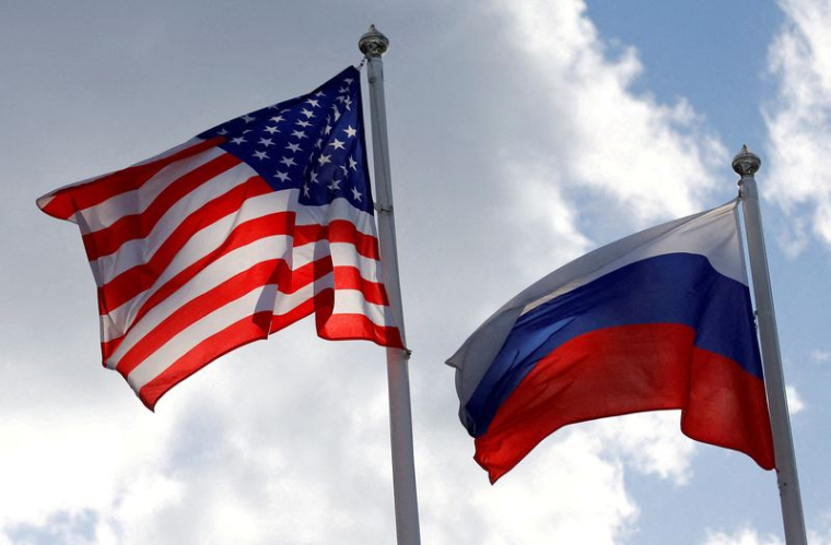 LA RUSSIE NE DEVRAIT PAS ÊTRE EXCLUE DE SWIFT DANS UN PREMIER TEMPS