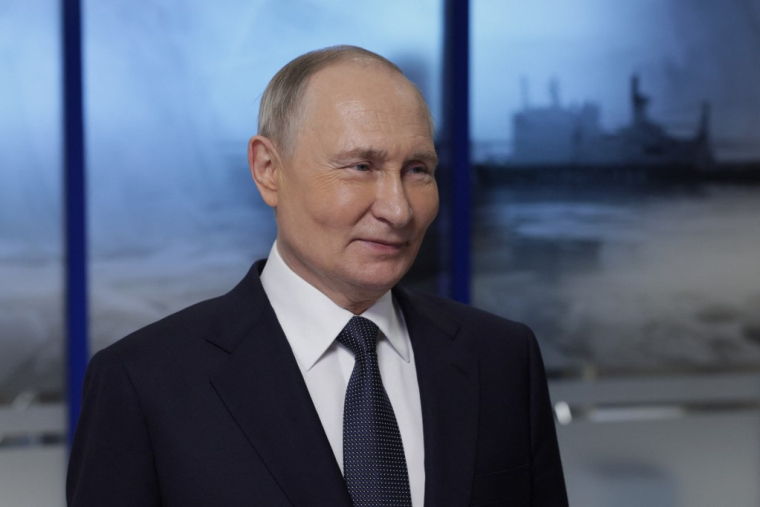 Vladimir Poutine à Mourmansk, en Russie, le 27 mars 2025. ( POOL / GAVRIIL GRIGOROV )