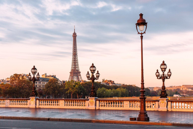 Thierry Marx s‘installe au premier étage de la tour Eiffel. crédit photo : Getty Images